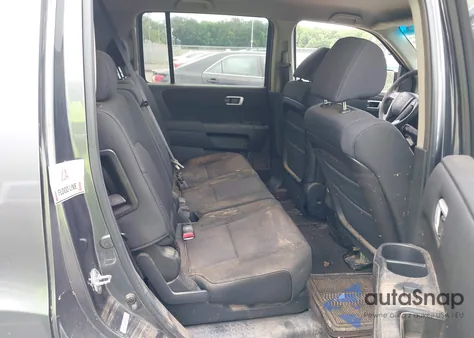 2011 Honda Pilot Lx z USA, uszkodzony, nr VIN 5FNYF4H25BB104101